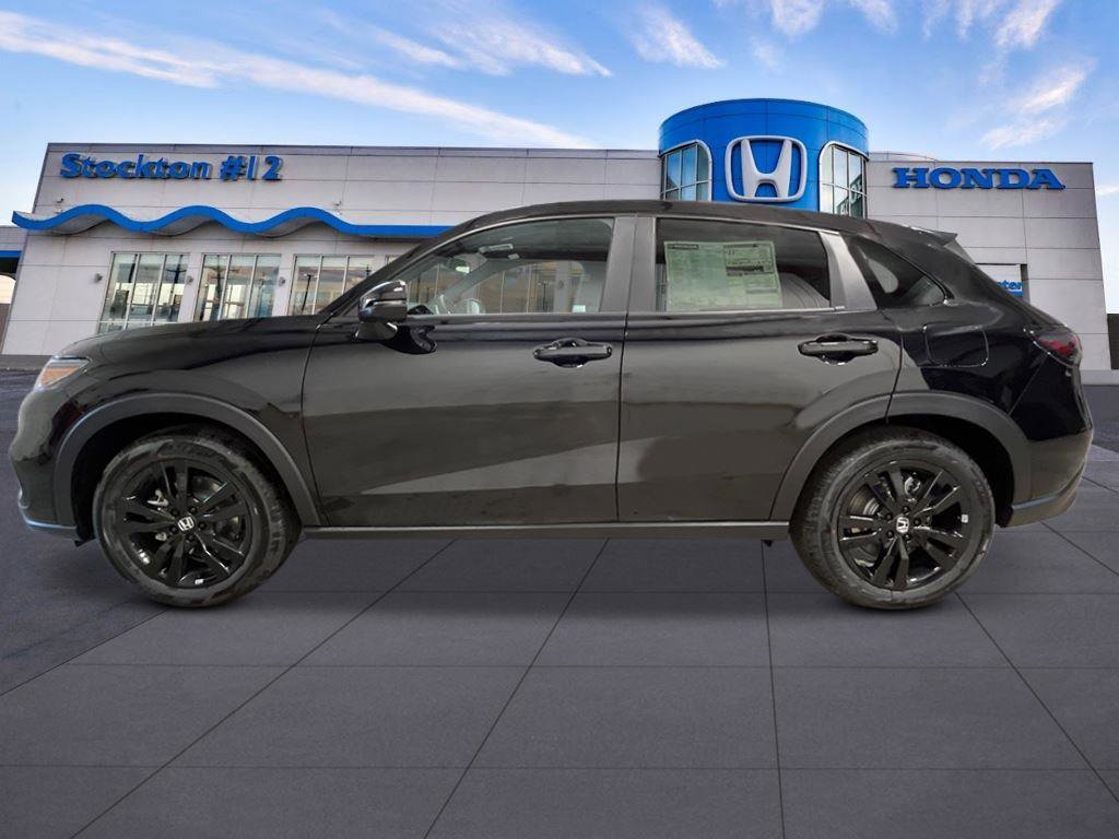 New 2026 Honda HR-V Sport image 2