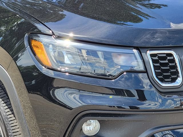 Certified 2024 Jeep Compass Latitude AWD/4WD image 16