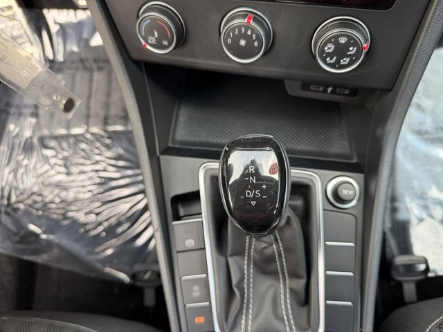 Used 2023 Volkswagen Jetta Sport FWD image 23