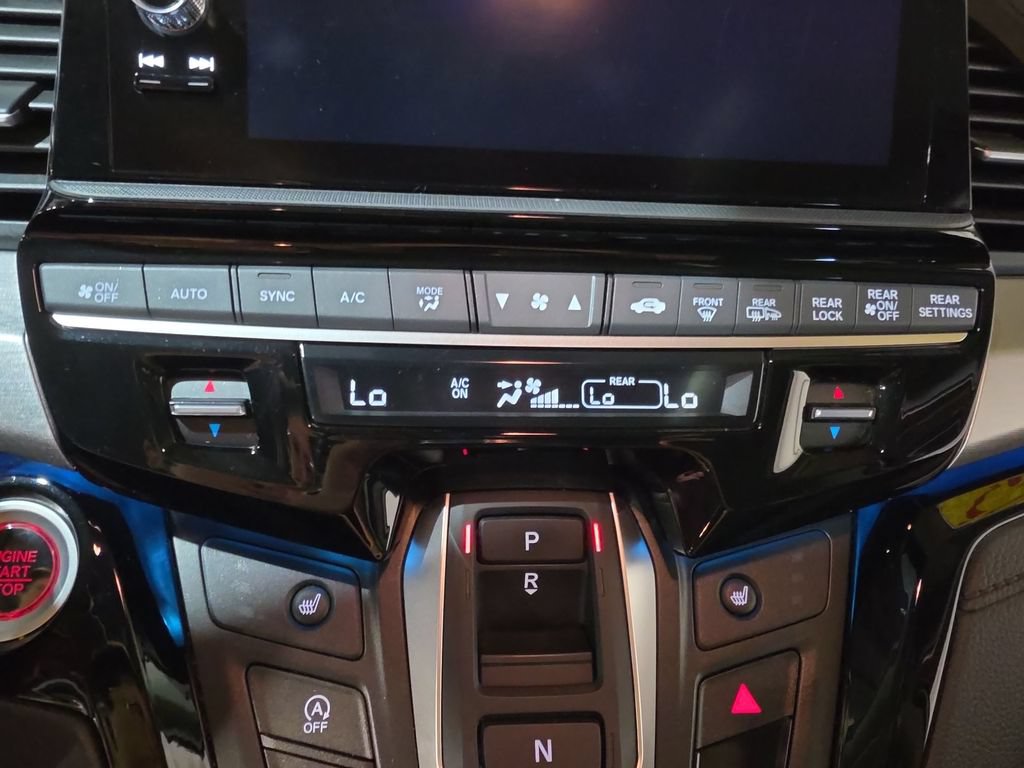 Certified 2025 Honda Odyssey Touring image 17