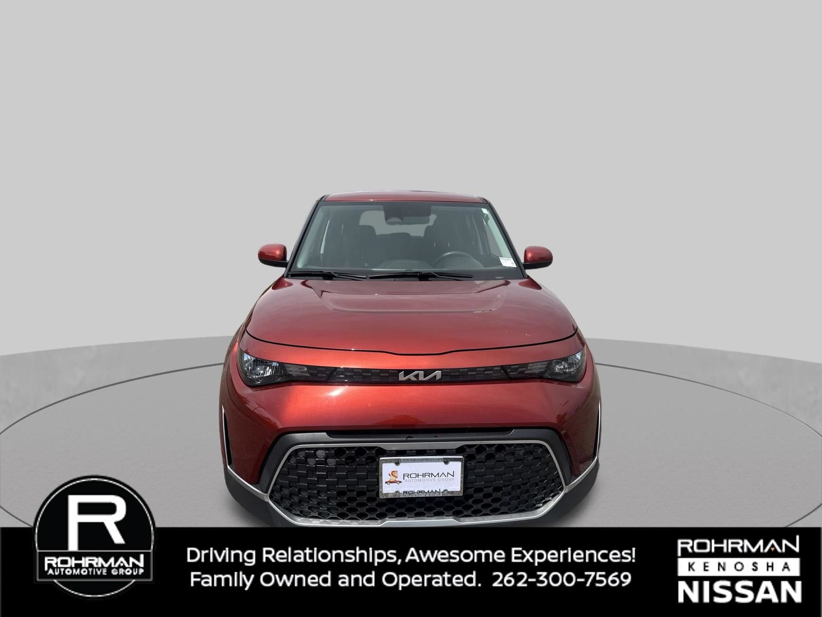 Used 2023 Kia Soul LX FWD image 2
