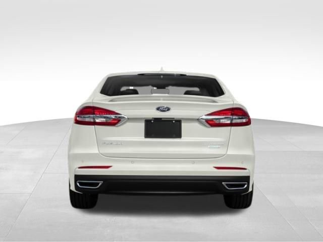 Used 2020 Ford Fusion Titanium image 6