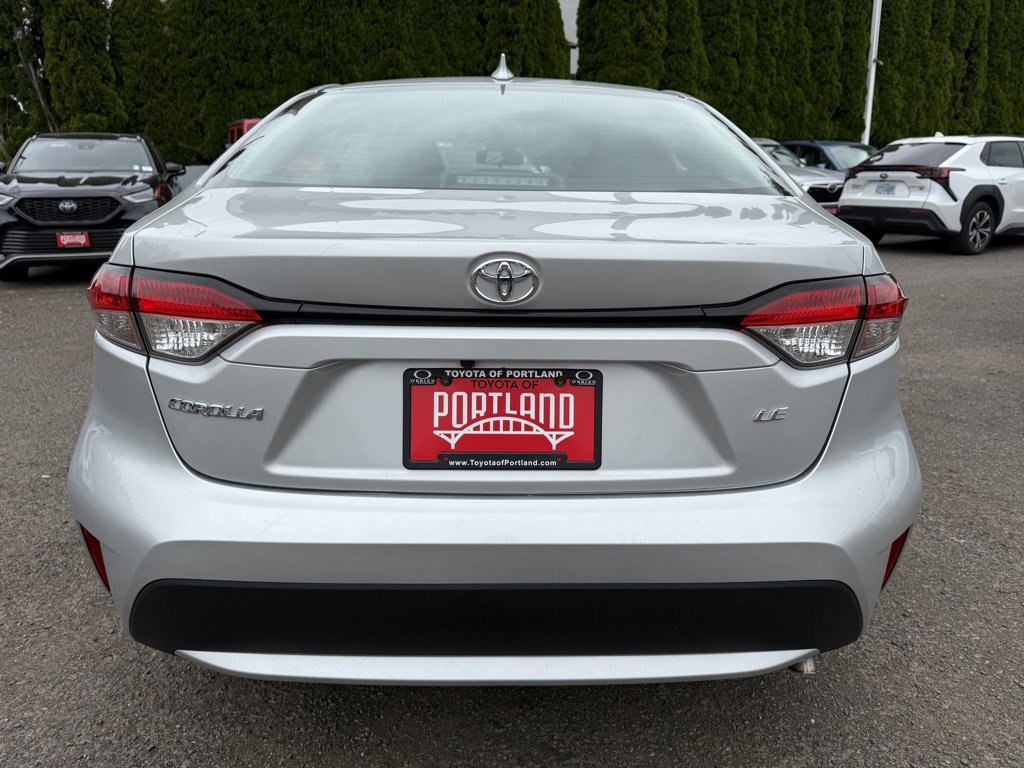 Used 2021 Toyota Corolla LE image 10