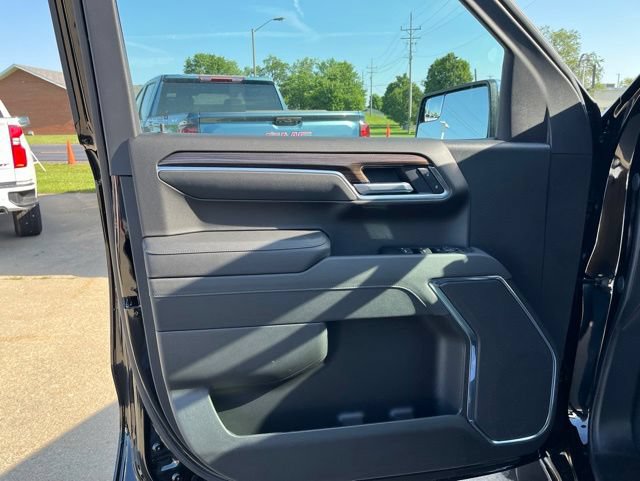 New 2026 Chevrolet Silverado 1500 LT w/ Leather Package AWD/4WD image 10