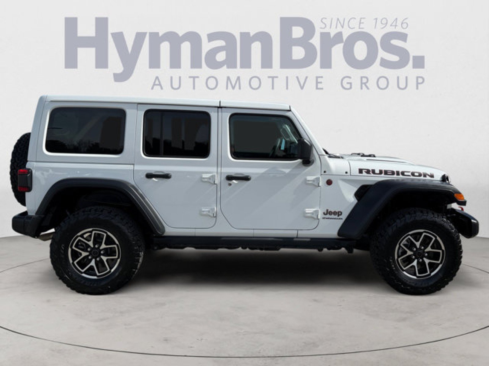 Used 2025 Jeep Wrangler Unlimited Rubicon AWD/4WD image 2