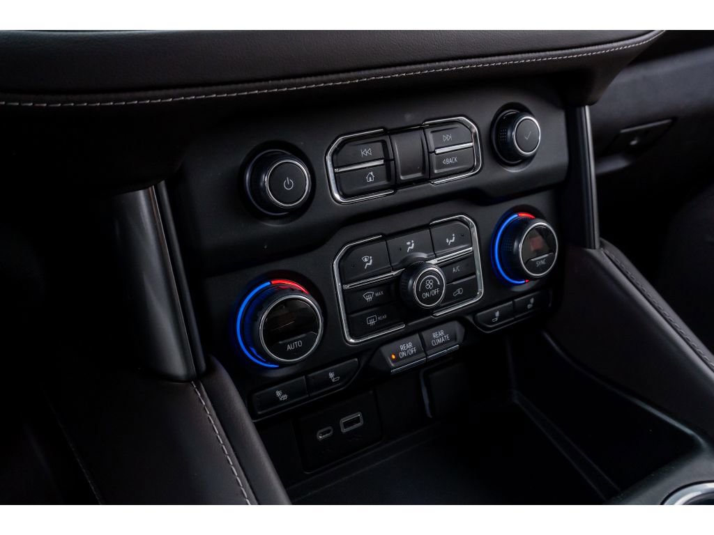 Used 2022 Chevrolet Tahoe LT w/ Luxury Package image 23