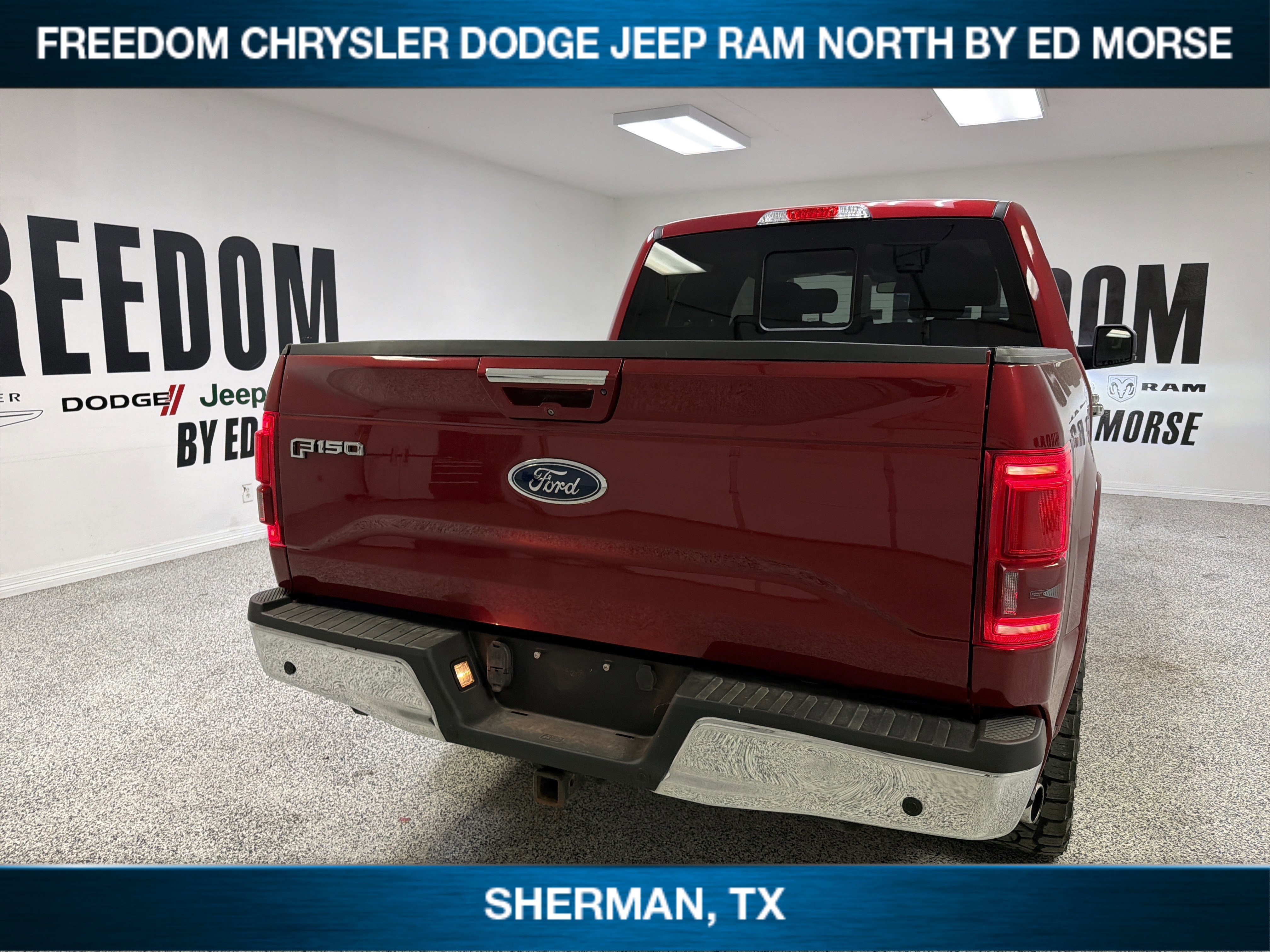 Used 2016 Ford F150 Lariat w/ Equipment Group 502A Luxury AWD/4WD image 4