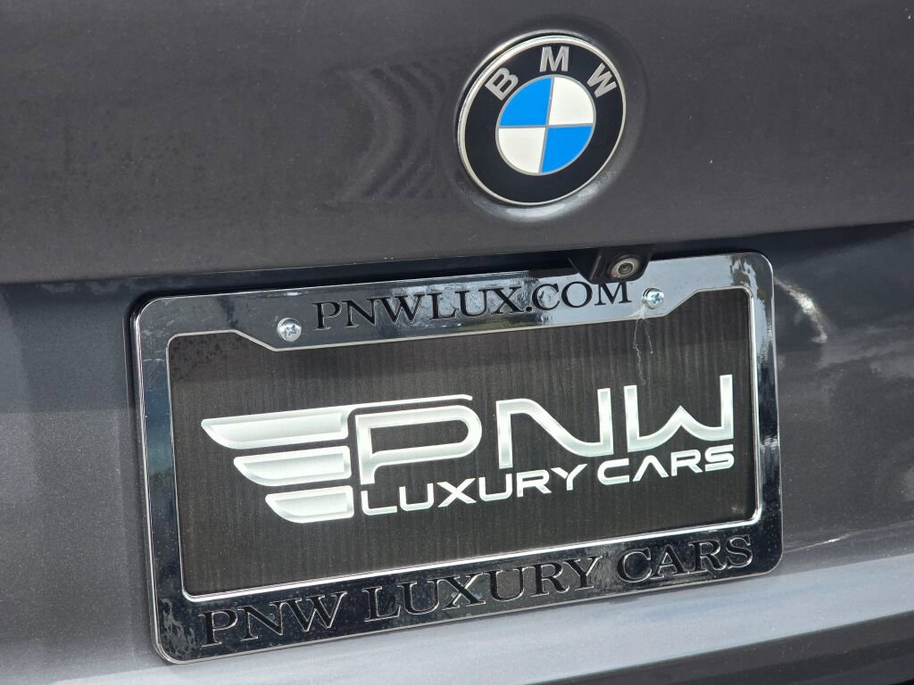 Used 2019 BMW 330i Sedan w/ Premium Package RWD image 13