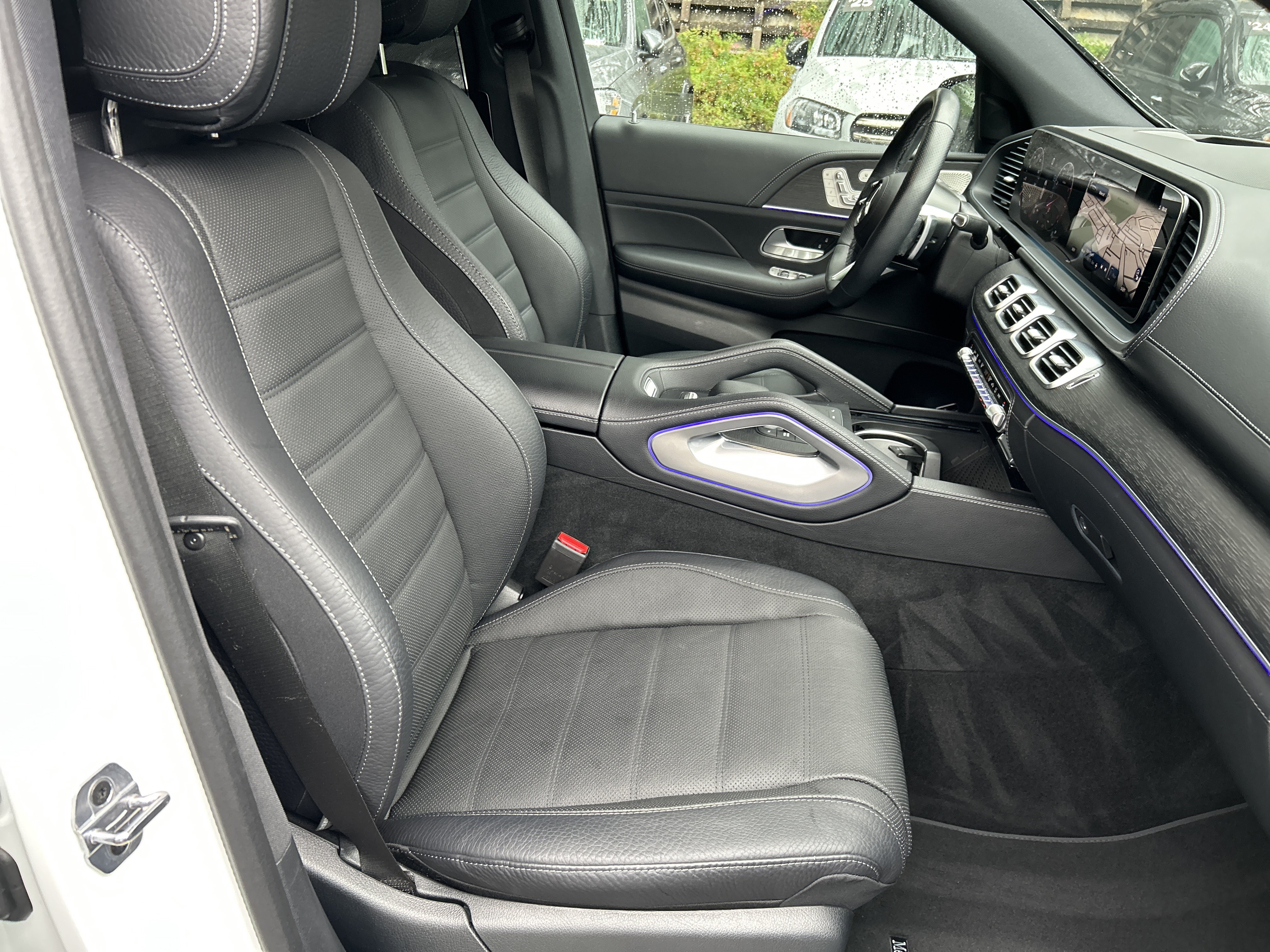 Certified 2025 Mercedes-Benz GLS 450 4MATIC image 53