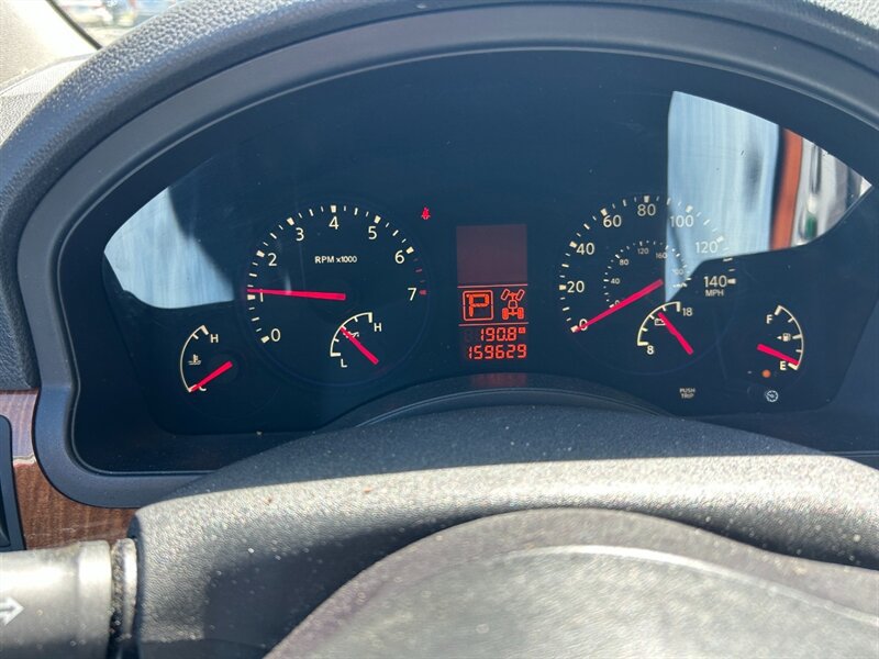 Used 2010 INFINITI QX56 4WD image 17