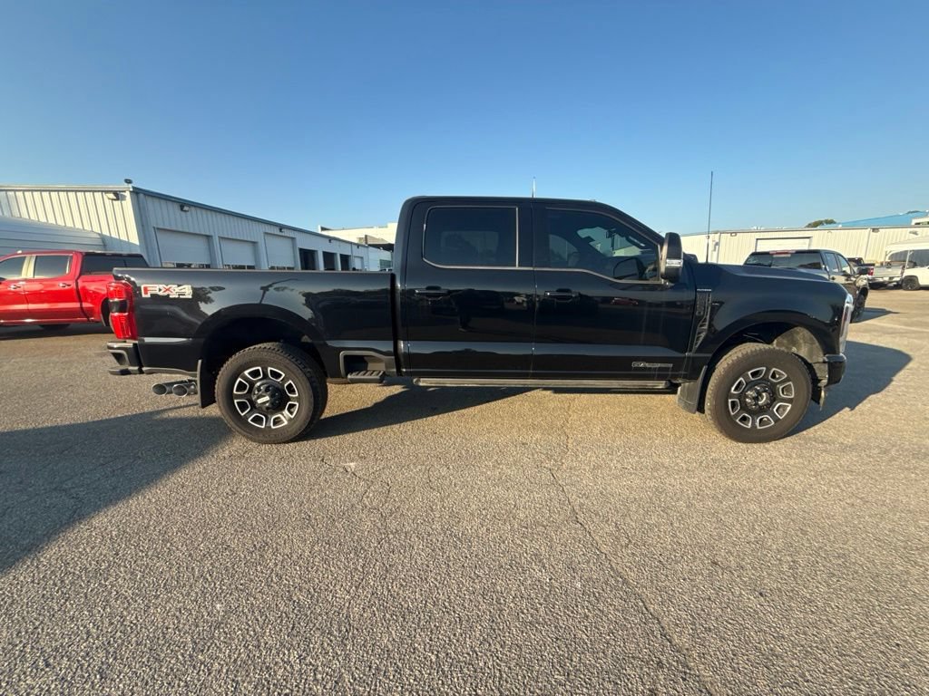 Used 2025 Ford F250 Platinum AWD/4WD image 6