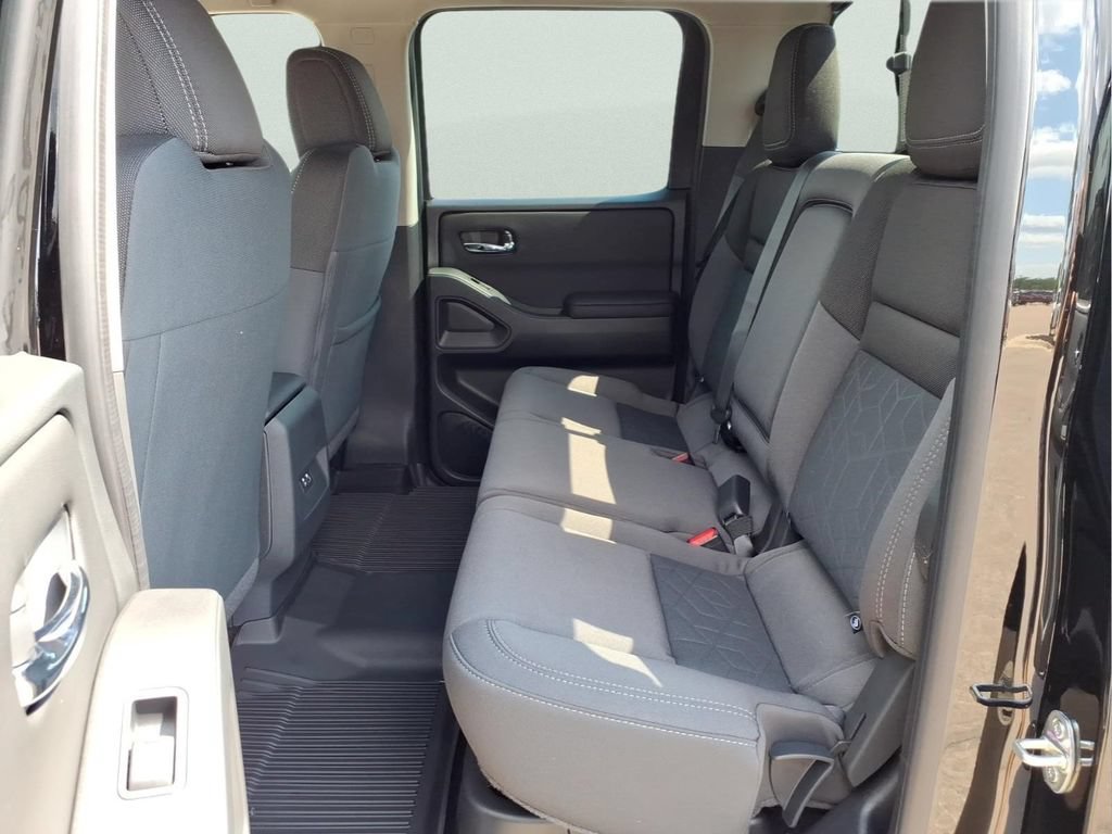 New 2026 Nissan Frontier SV AWD/4WD image 8