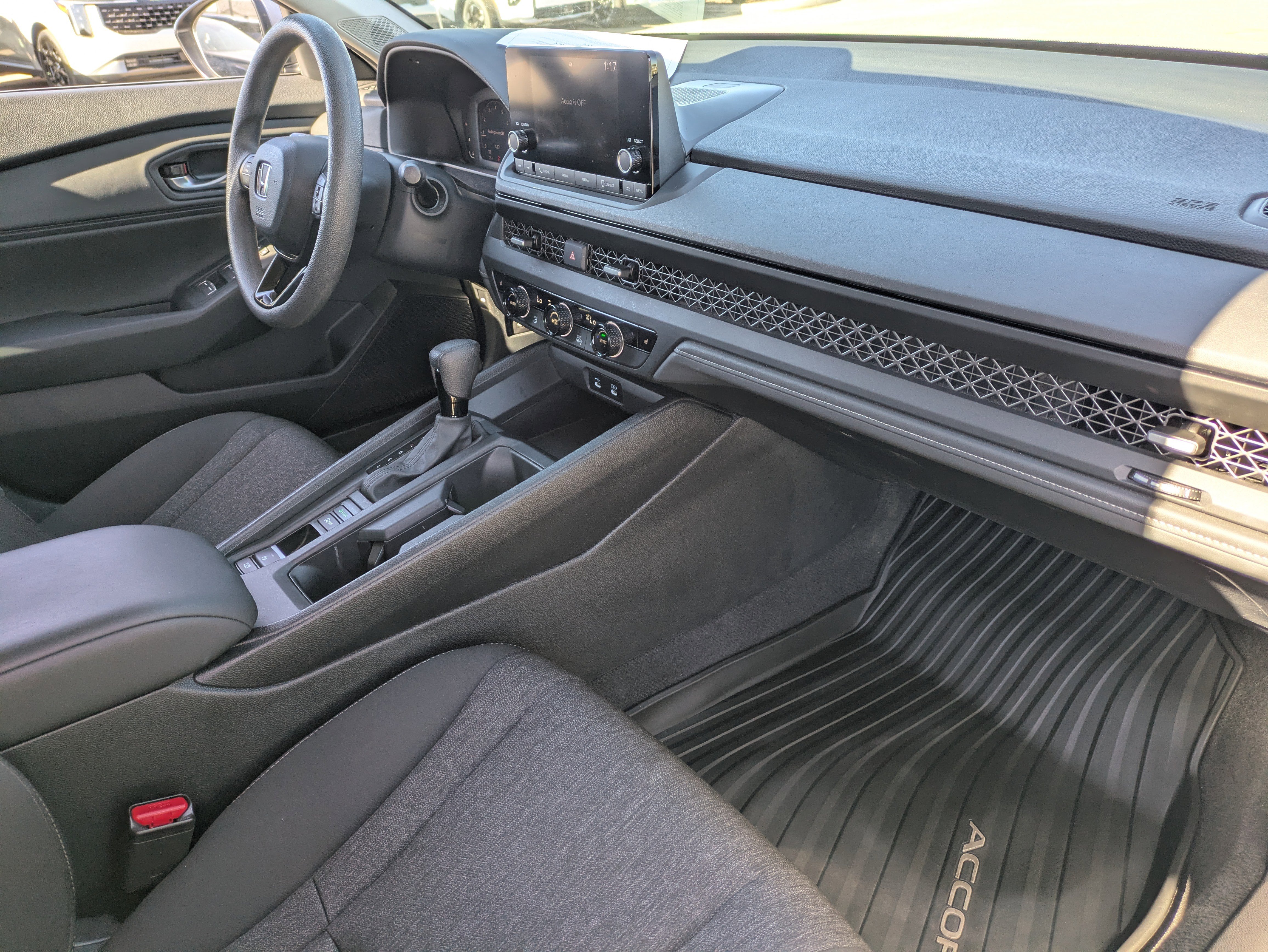 Used 2023 Honda Accord EX image 12