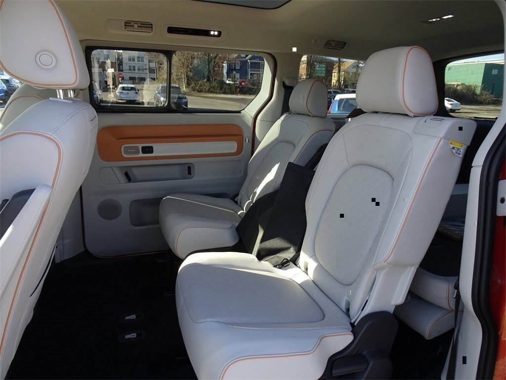 New 2025 Volkswagen ID. Buzz 1st Edition image 15