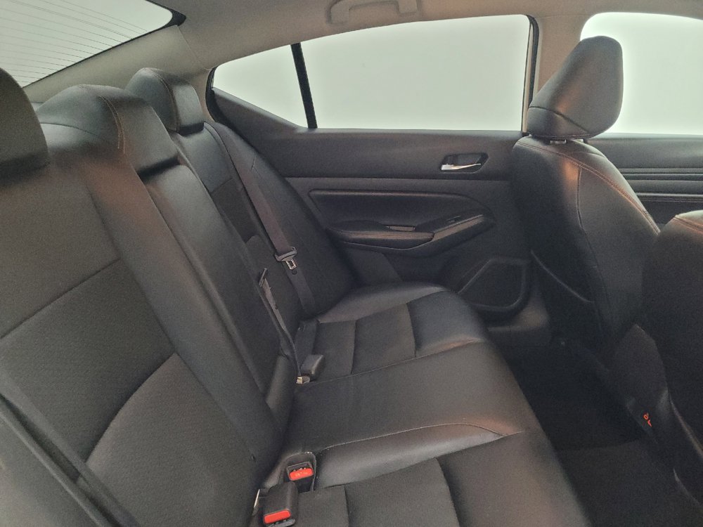 Used 2019 Nissan Altima 2.5 SR FWD image 19