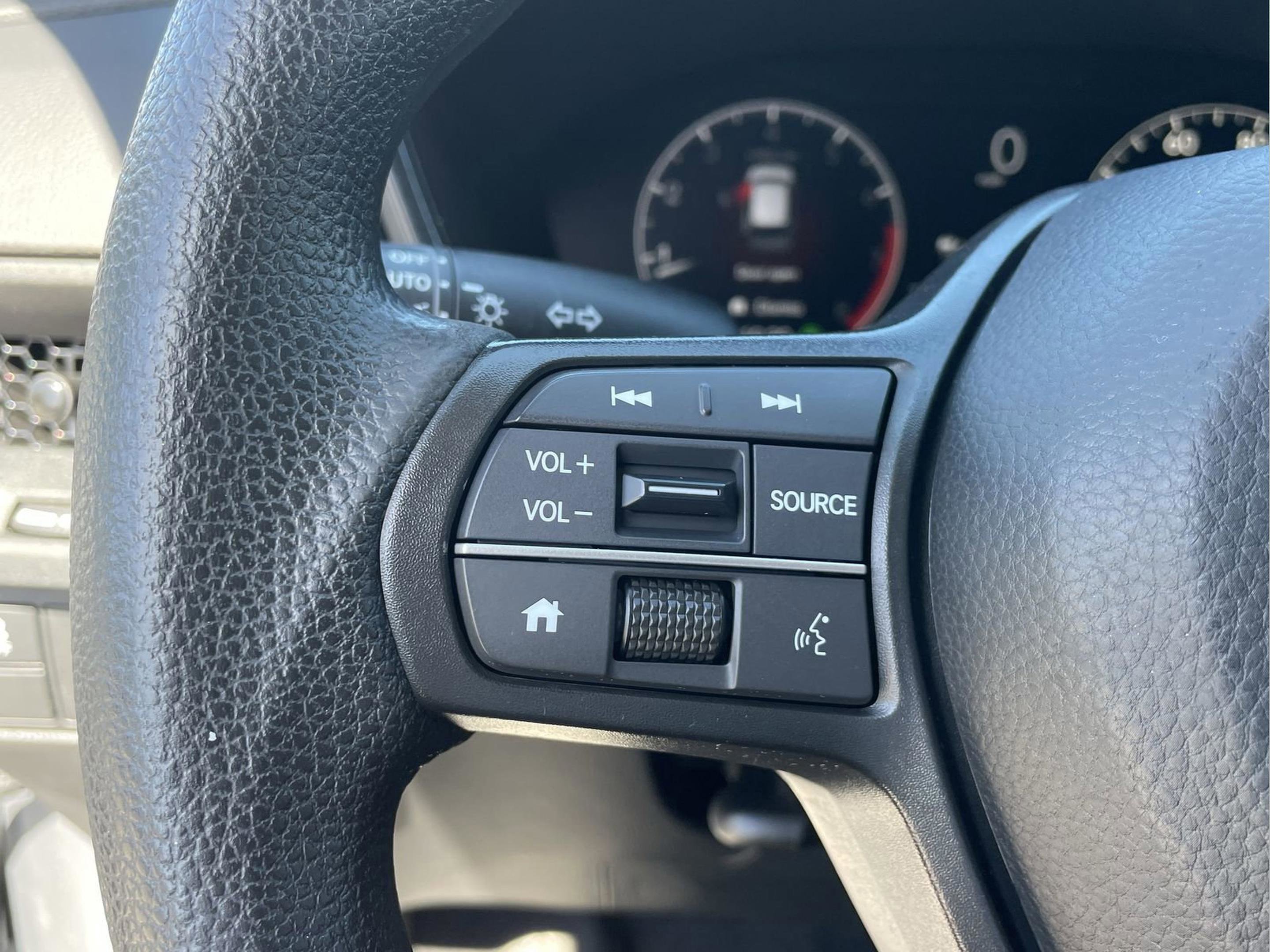 Certified 2024 Honda CR-V EX image 28