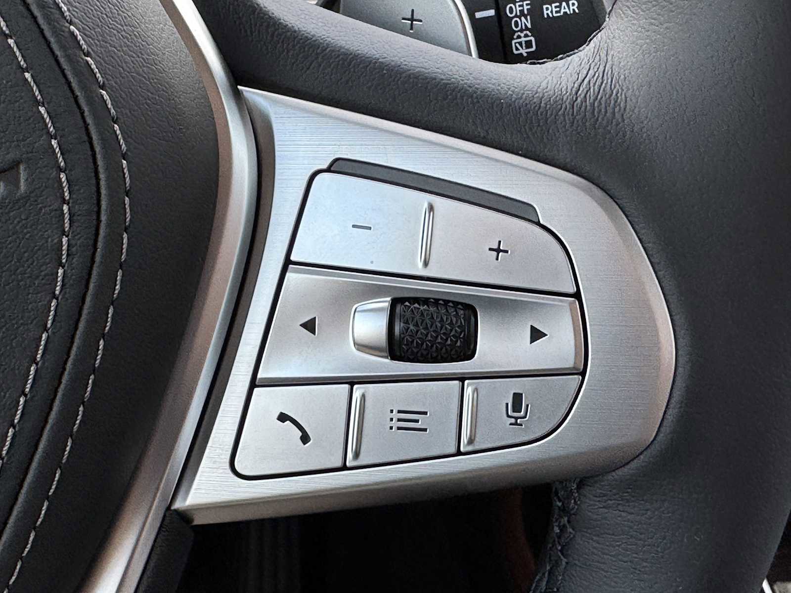 New 2026 BMW X7 xDrive40i image 21