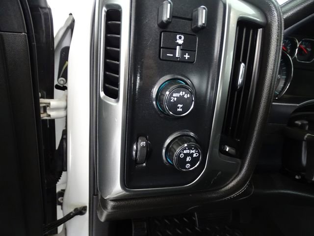 Used 2018 Chevrolet Silverado 1500 LTZ Z71 w/ Redline Edition AWD/4WD image 11