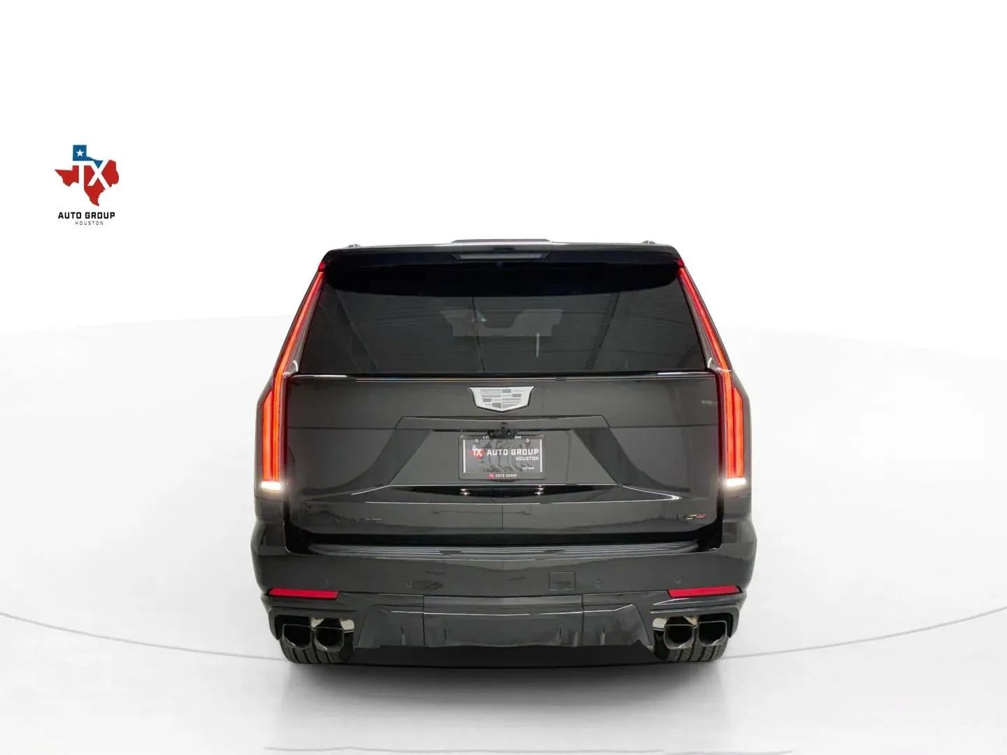 Used 2026 Cadillac Escalade ESV V w/ LPO, ONYX Package image 4