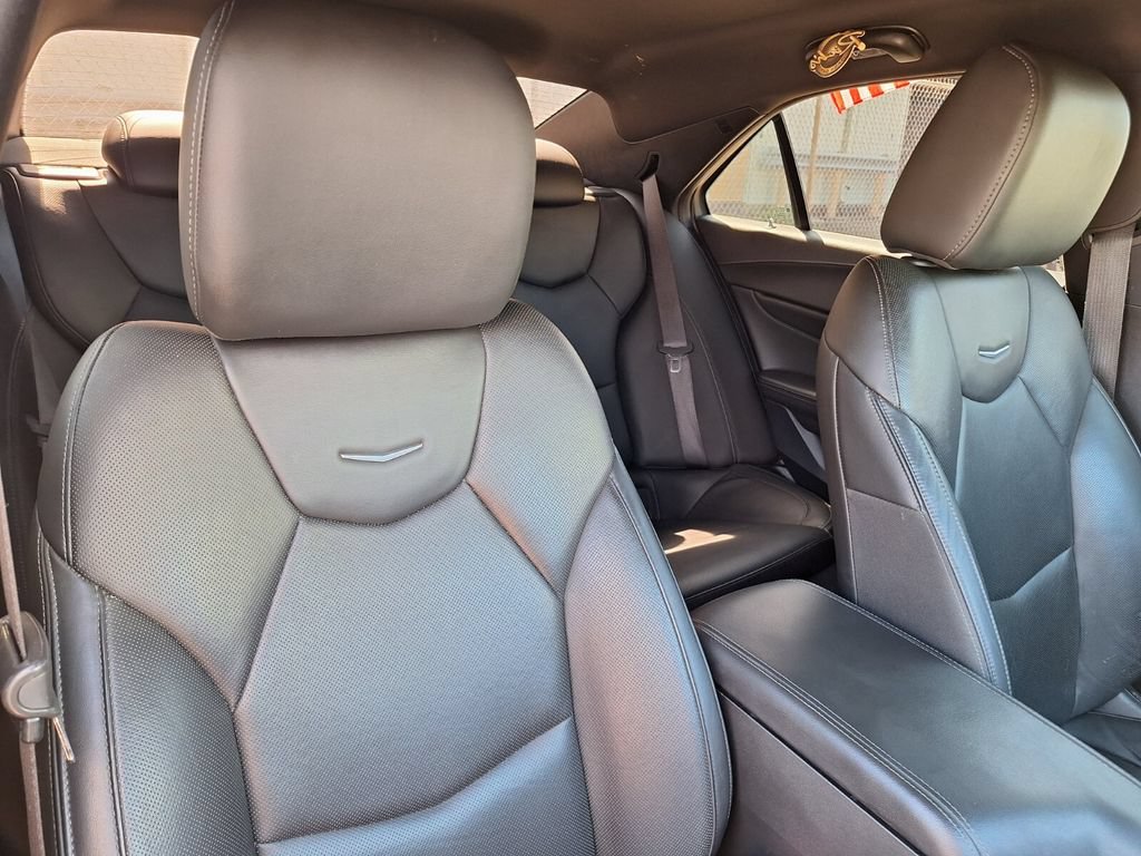 Used 2021 Cadillac CT4 Premium Luxury RWD image 28