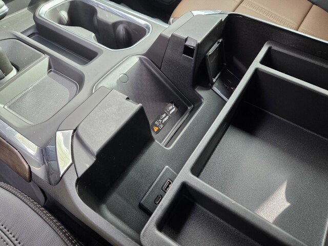 New 2026 Chevrolet Silverado 1500 High Country AWD/4WD image 12