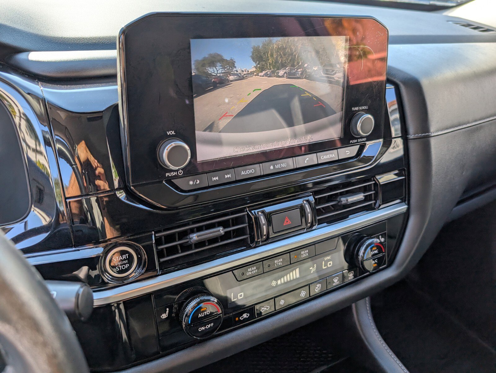 Used 2022 Nissan Pathfinder SV image 20