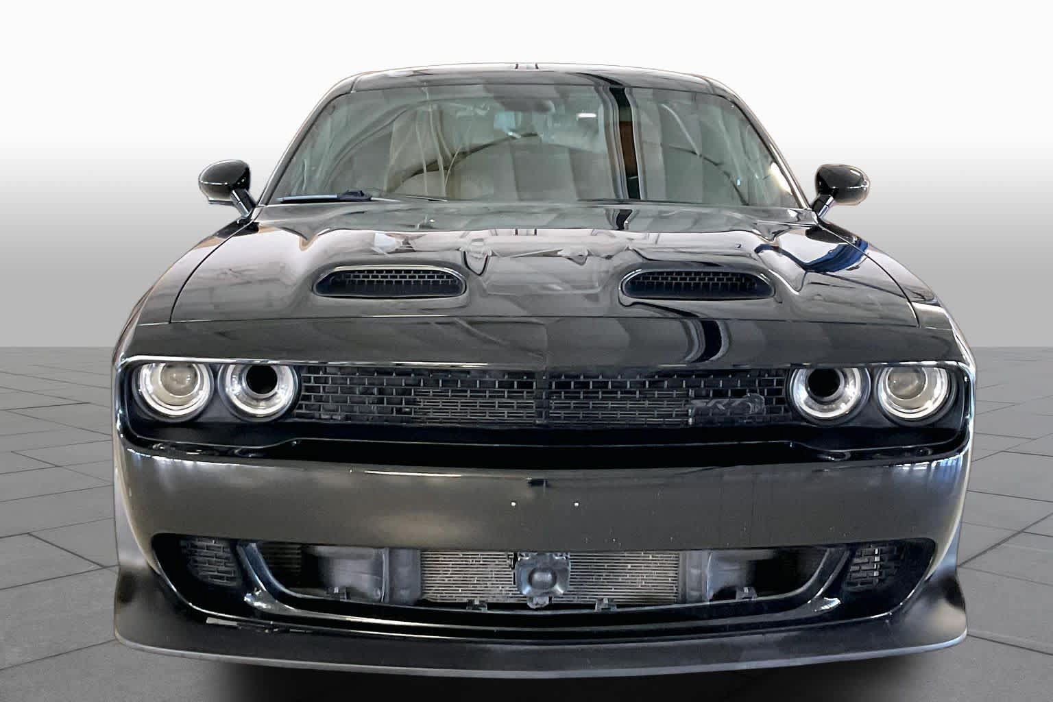 Used 2023 Dodge Challenger SRT Hellcat RWD image 6