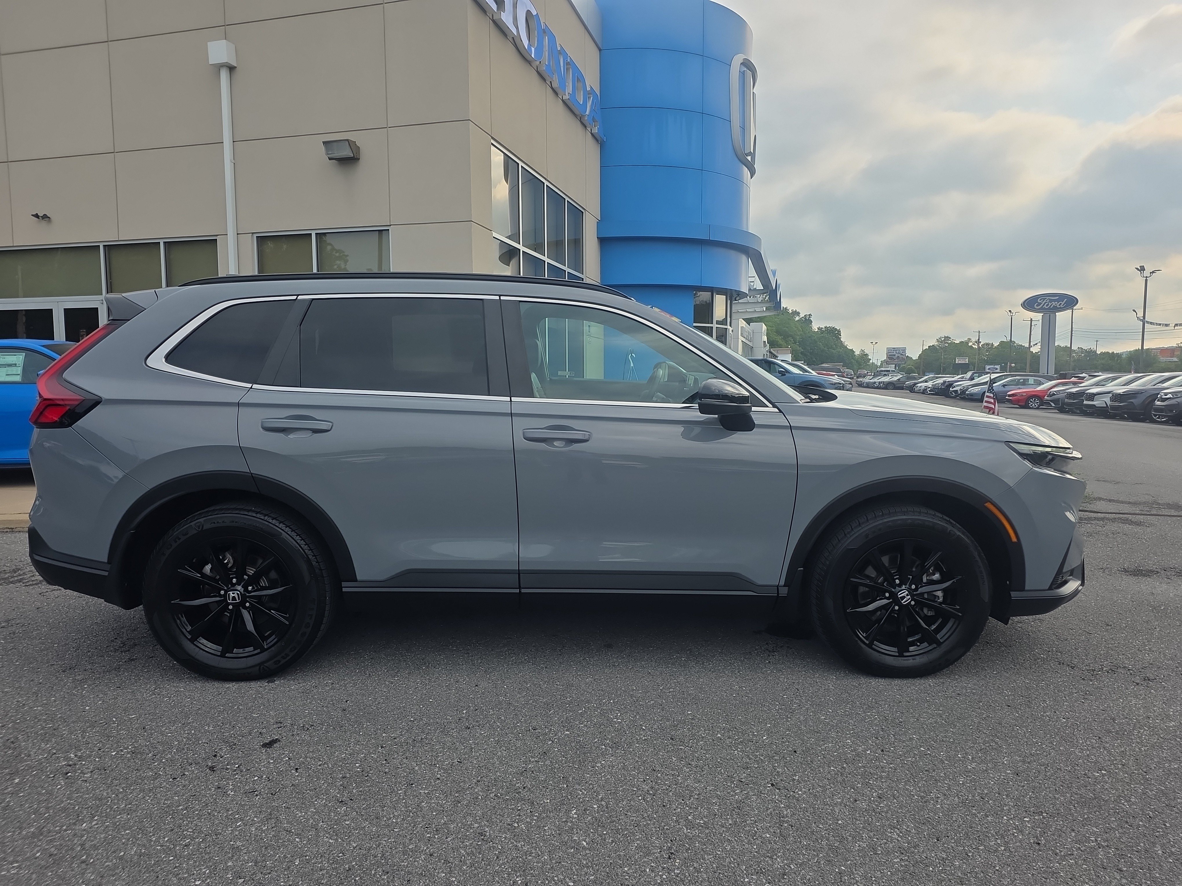 Used 2024 Honda CR-V Sport-L image 4
