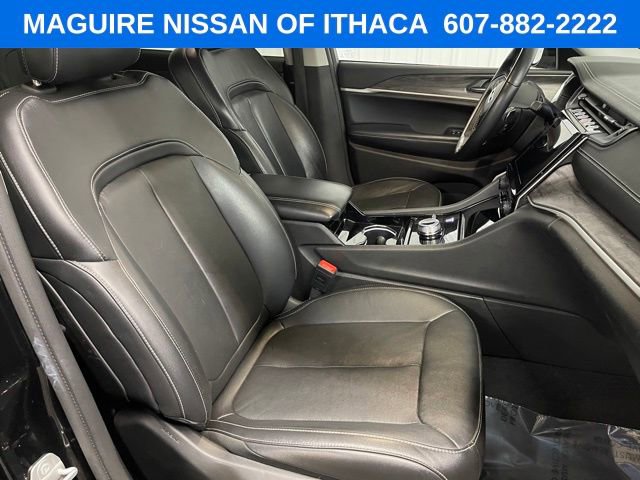 Used 2021 Jeep Grand Cherokee L Limited AWD/4WD image 20