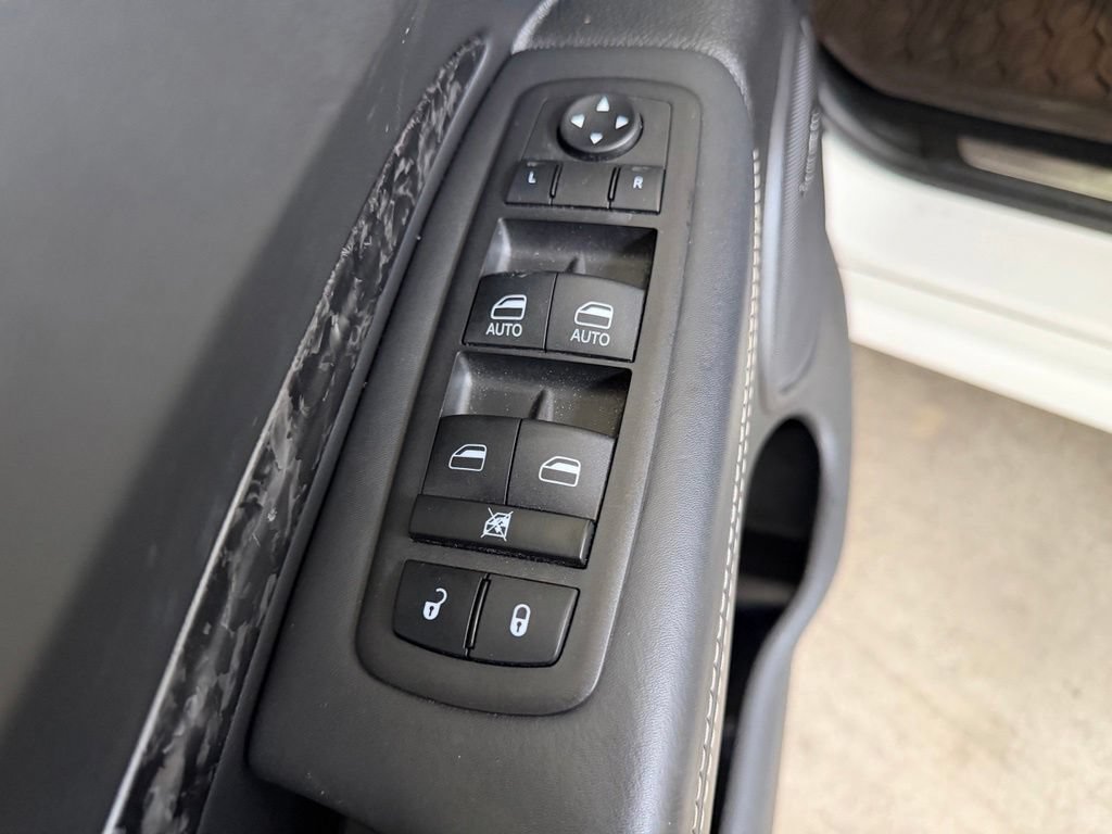 Used 2023 Dodge Durango SRT AWD/4WD image 43