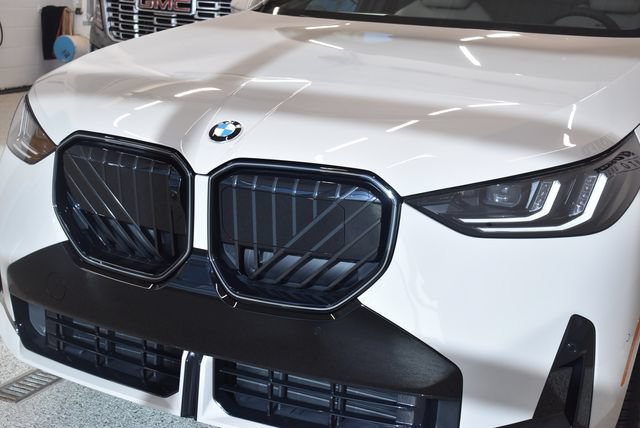 New 2026 BMW X3 xDrive30i w/ Premium Package AWD/4WD image 14