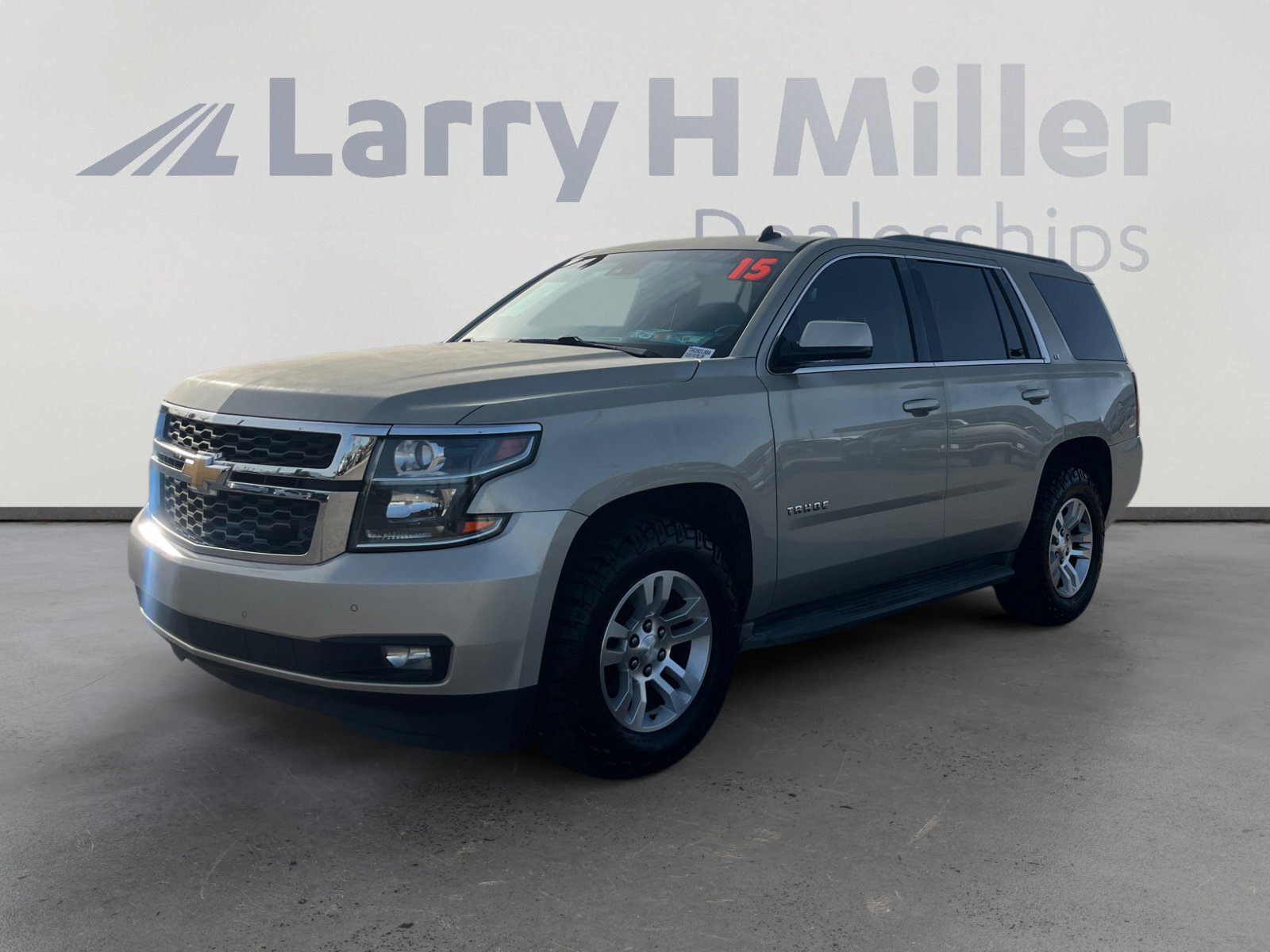 Used 2015 Chevrolet Tahoe LT w/ Luxury Package image 1