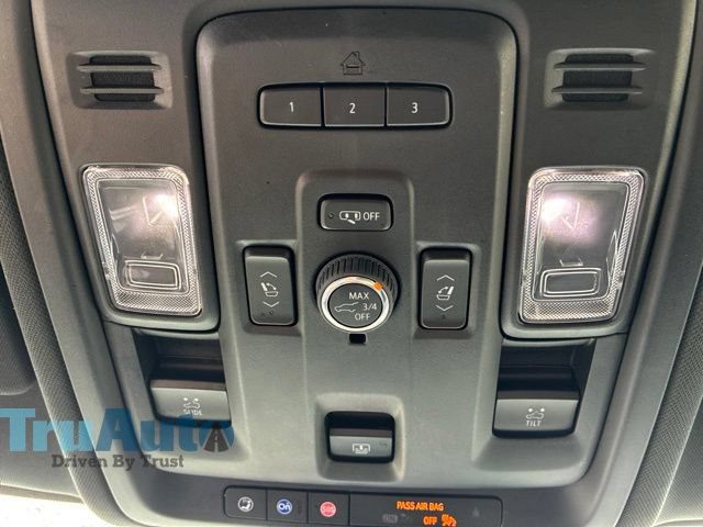 Used 2022 Chevrolet Tahoe LT w/ LT Signature Plus Package AWD/4WD image 35