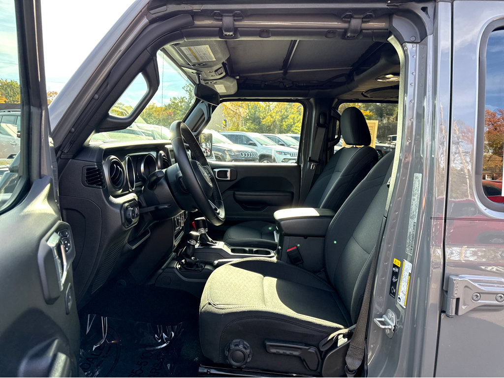 Certified 2022 Jeep Wrangler Unlimited Sport image 11