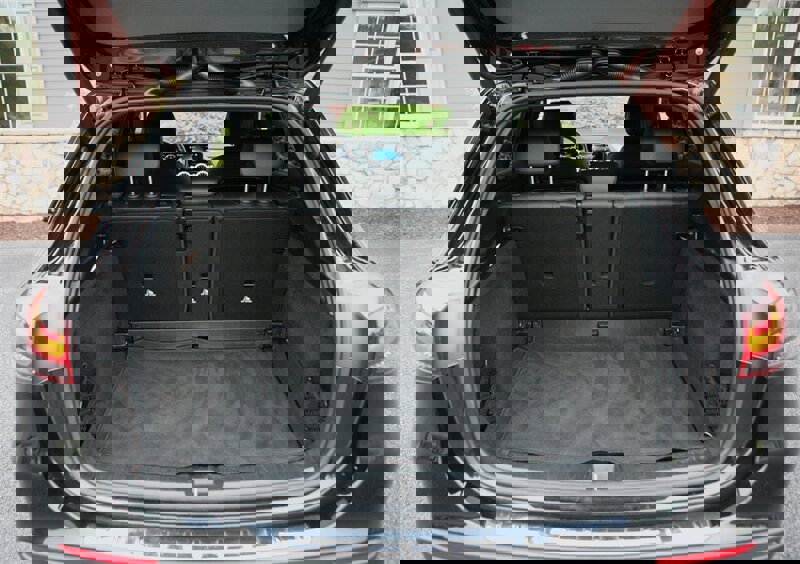 Used 2021 Mercedes-Benz GLA 250 4MATIC w/ Premium Package image 14