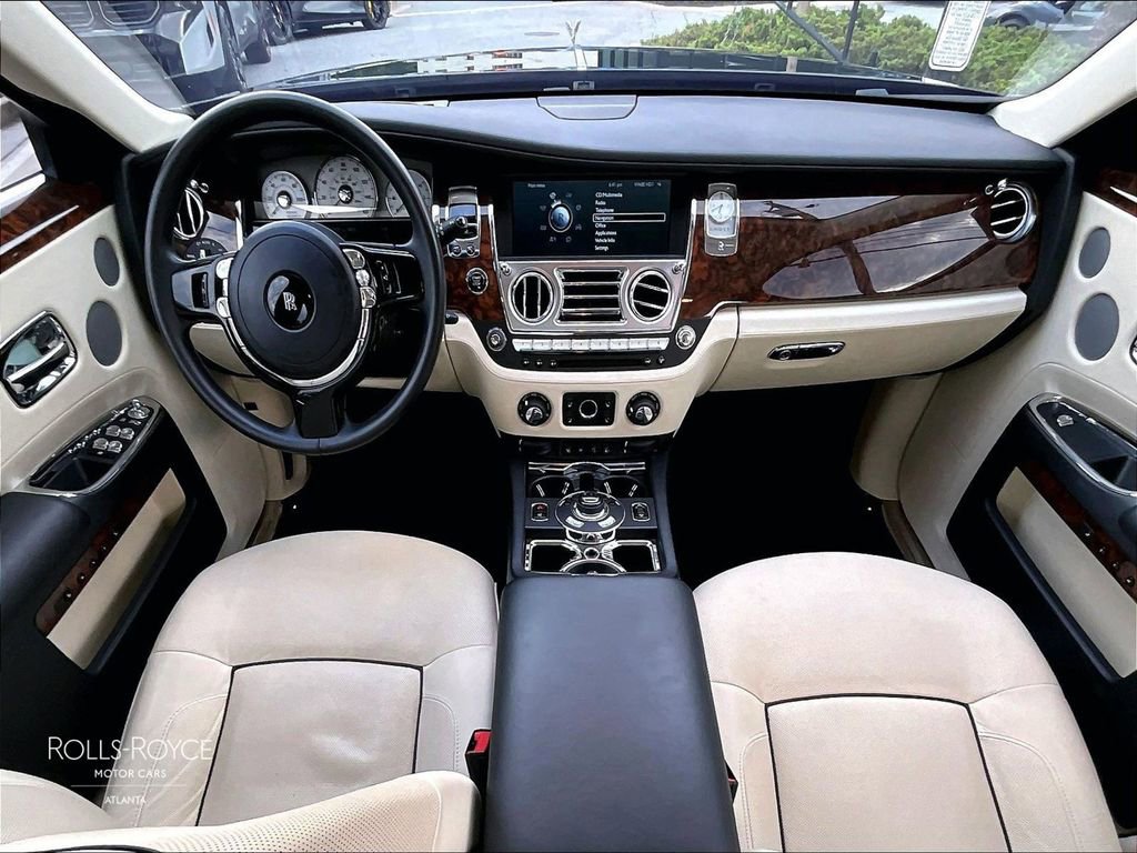 Certified 2013 Rolls-Royce Ghost RWD image 15