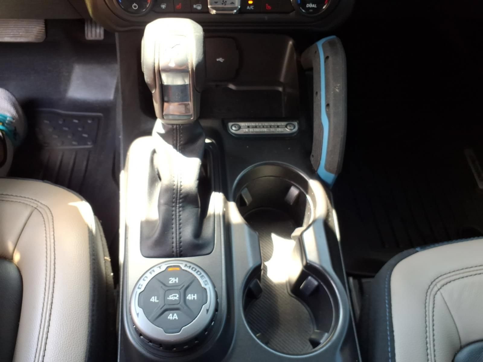 Used 2023 Ford Bronco Wildtrak AWD/4WD image 29
