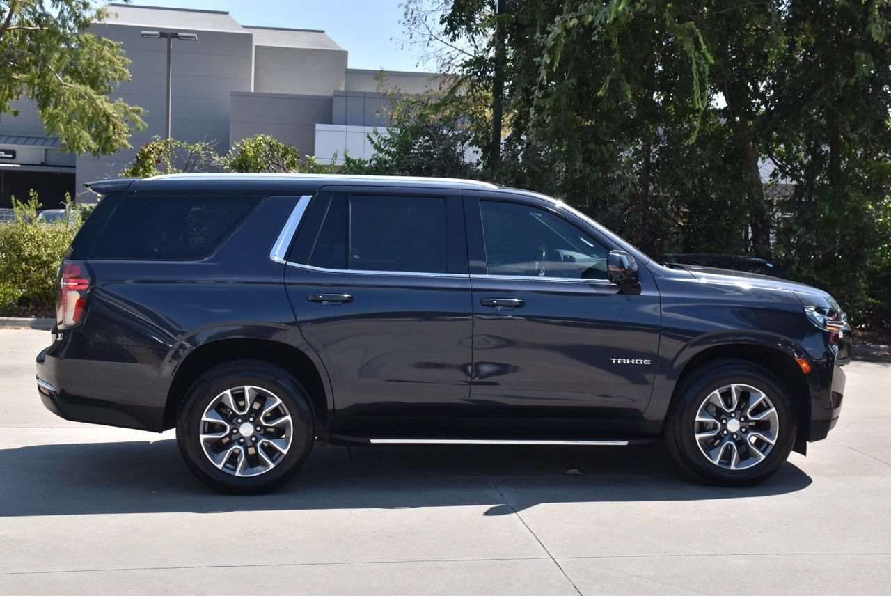 Used 2023 Chevrolet Tahoe LT w/ Luxury Package AWD/4WD image 6
