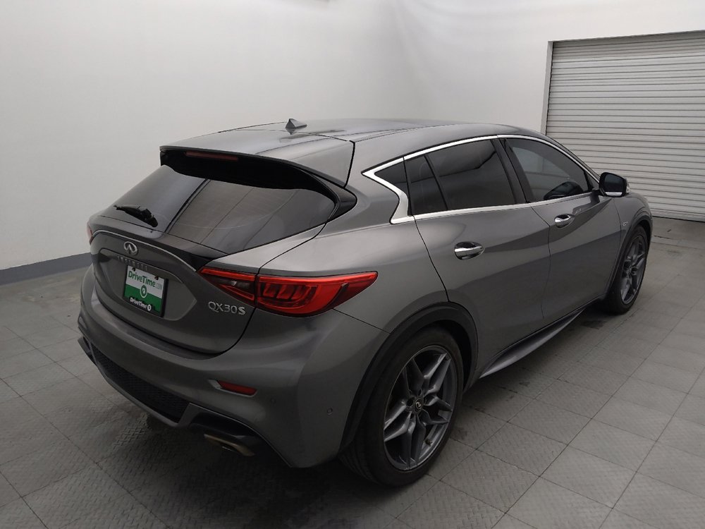 Used 2019 INFINITI QX30 Sport image 9