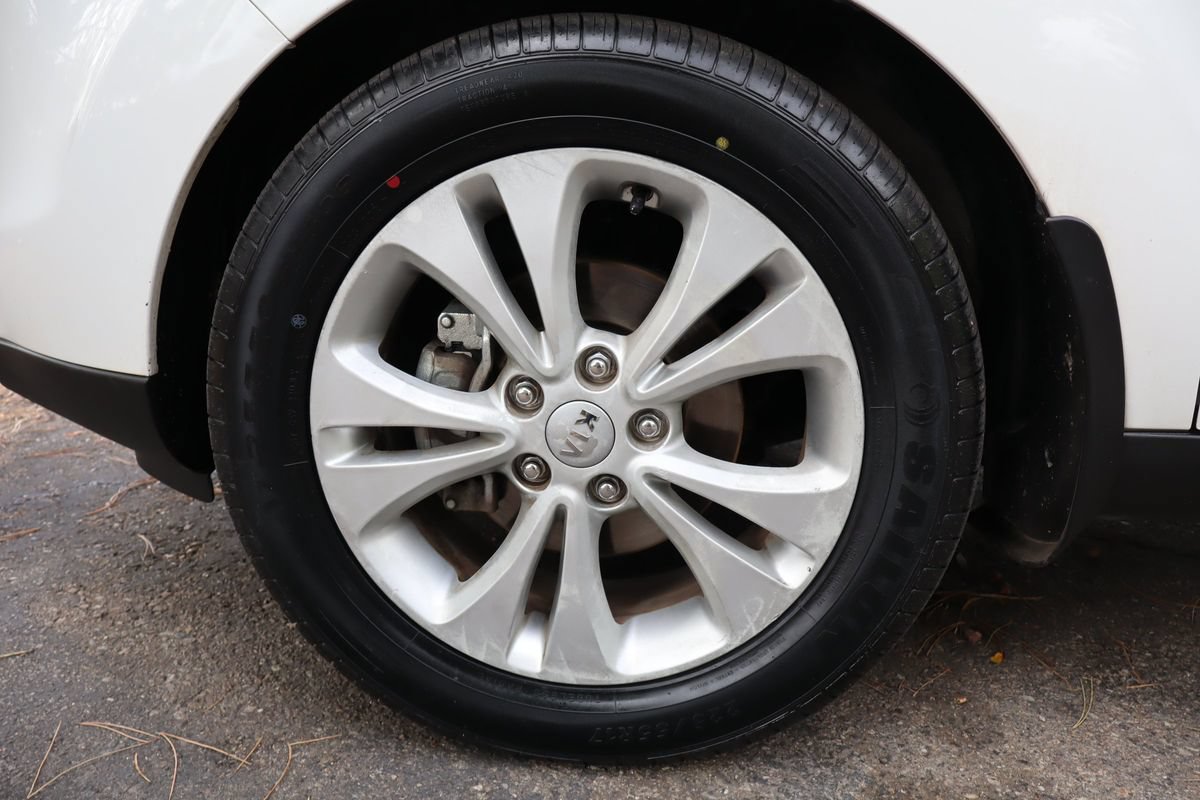 Used 2015 Kia Soul + FWD image 40