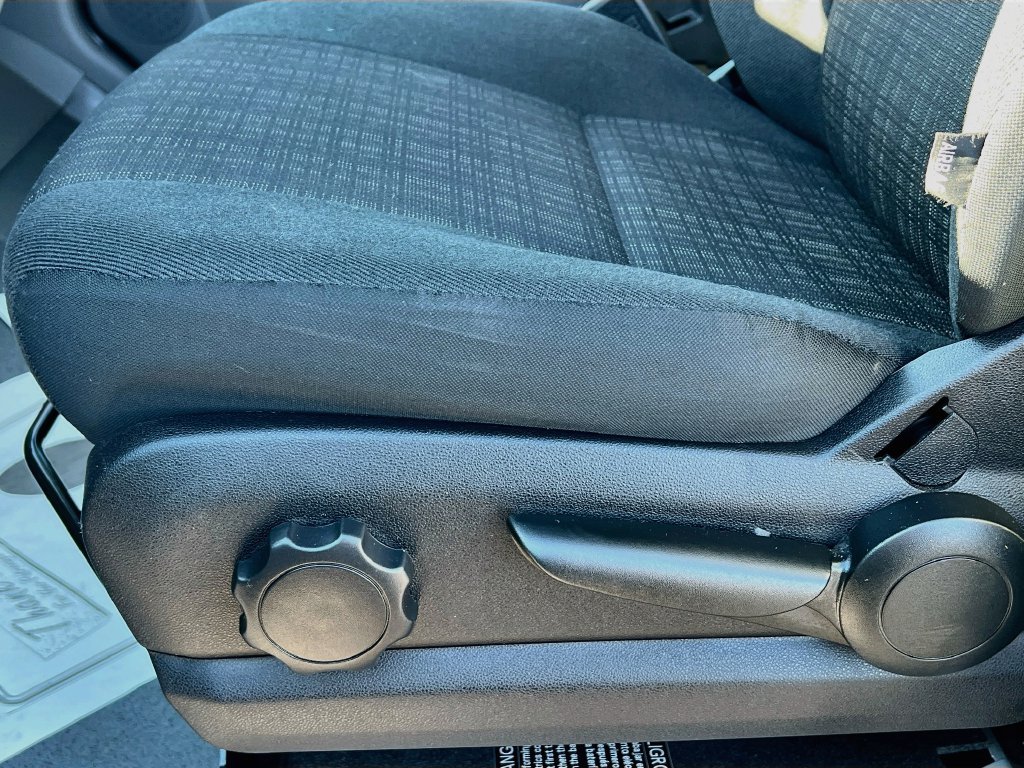 Used 2018 Mercedes-Benz Sprinter 2500 image 21
