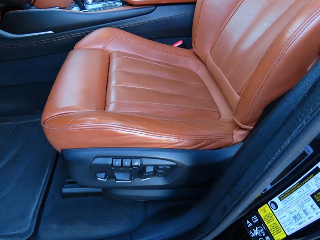 Used 2016 BMW X5 M image 39