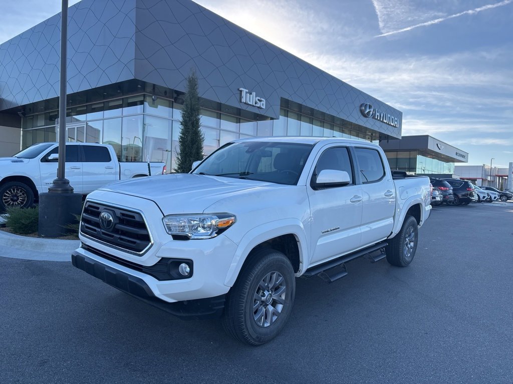 Used 2019 Toyota Tacoma SR5 video 1