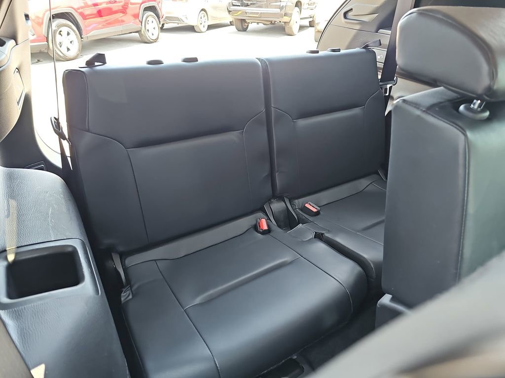 Used 2022 Mitsubishi Outlander SEL AWD/4WD image 15