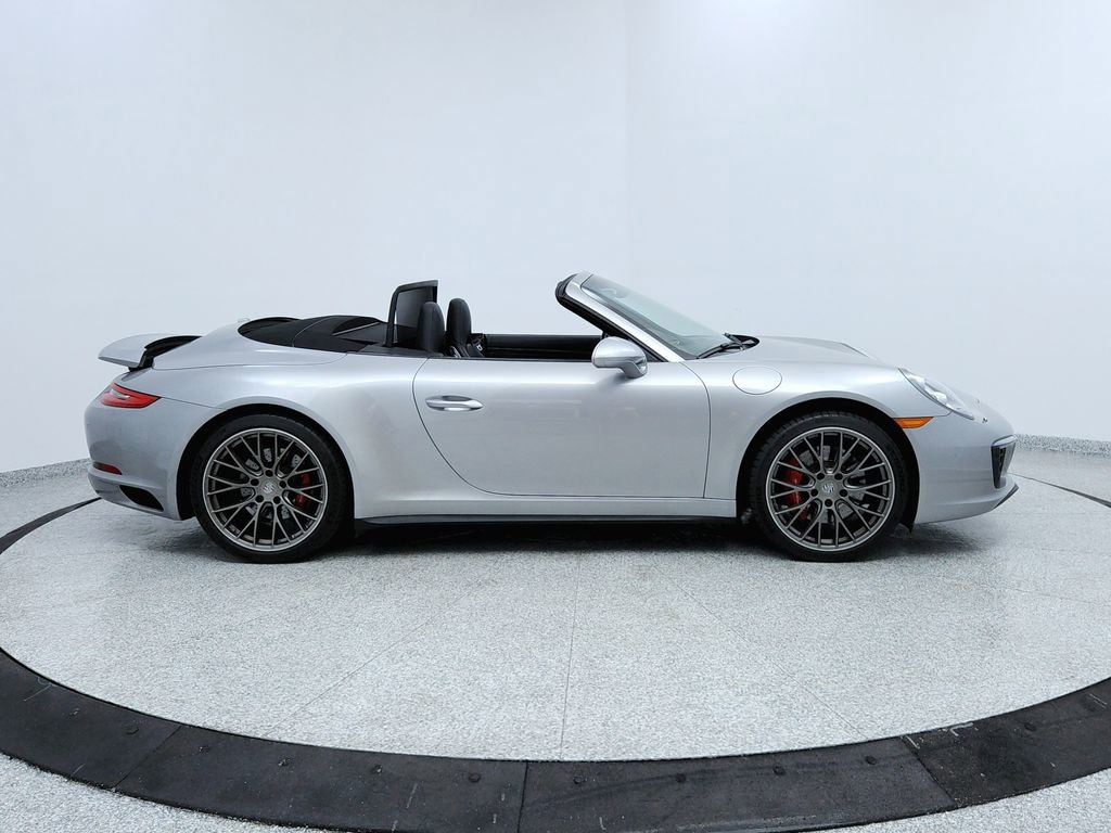 Used 2017 Porsche 911 Carrera 4S image 6
