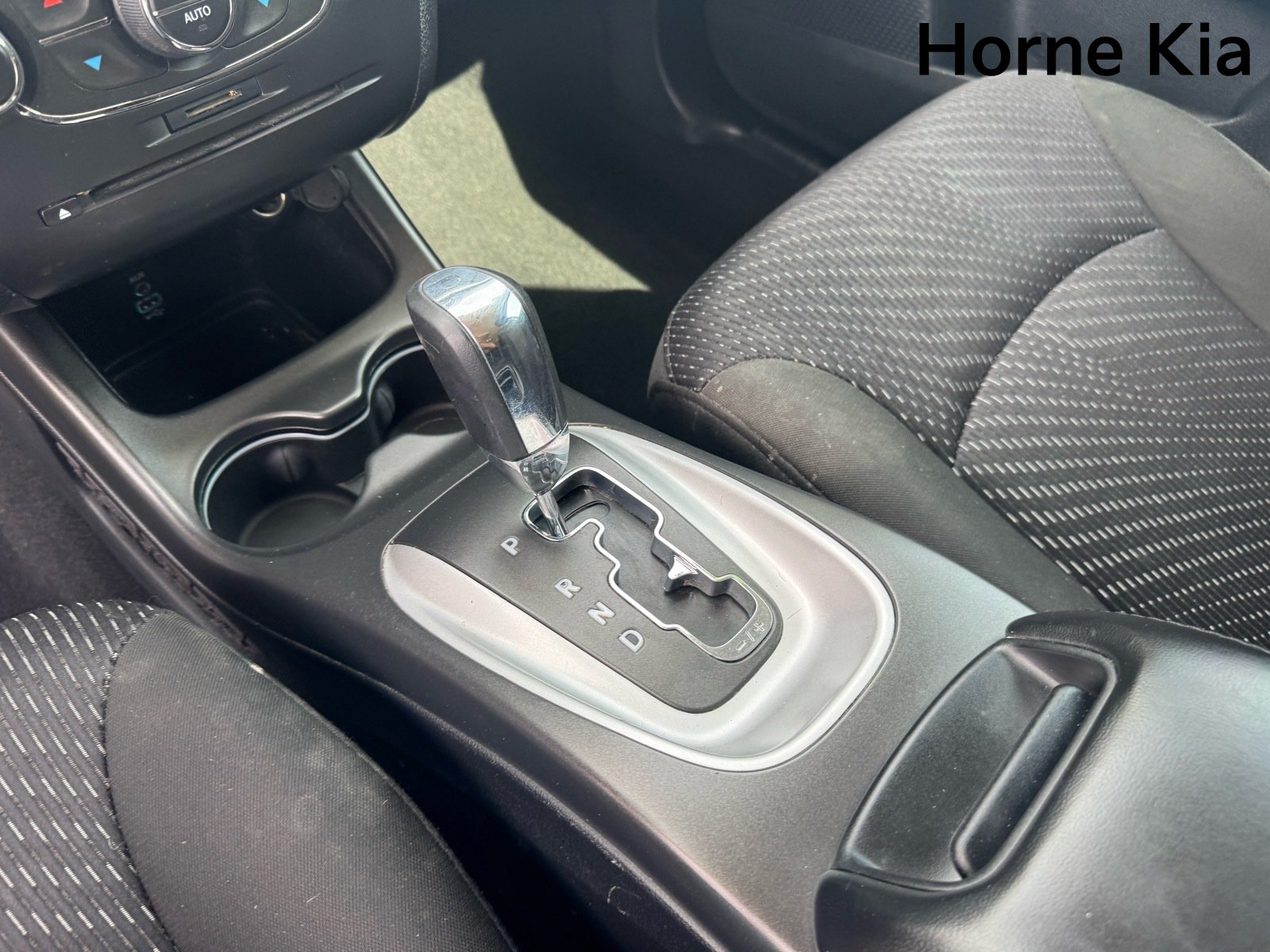 Used 2019 Dodge Journey SE FWD image 24