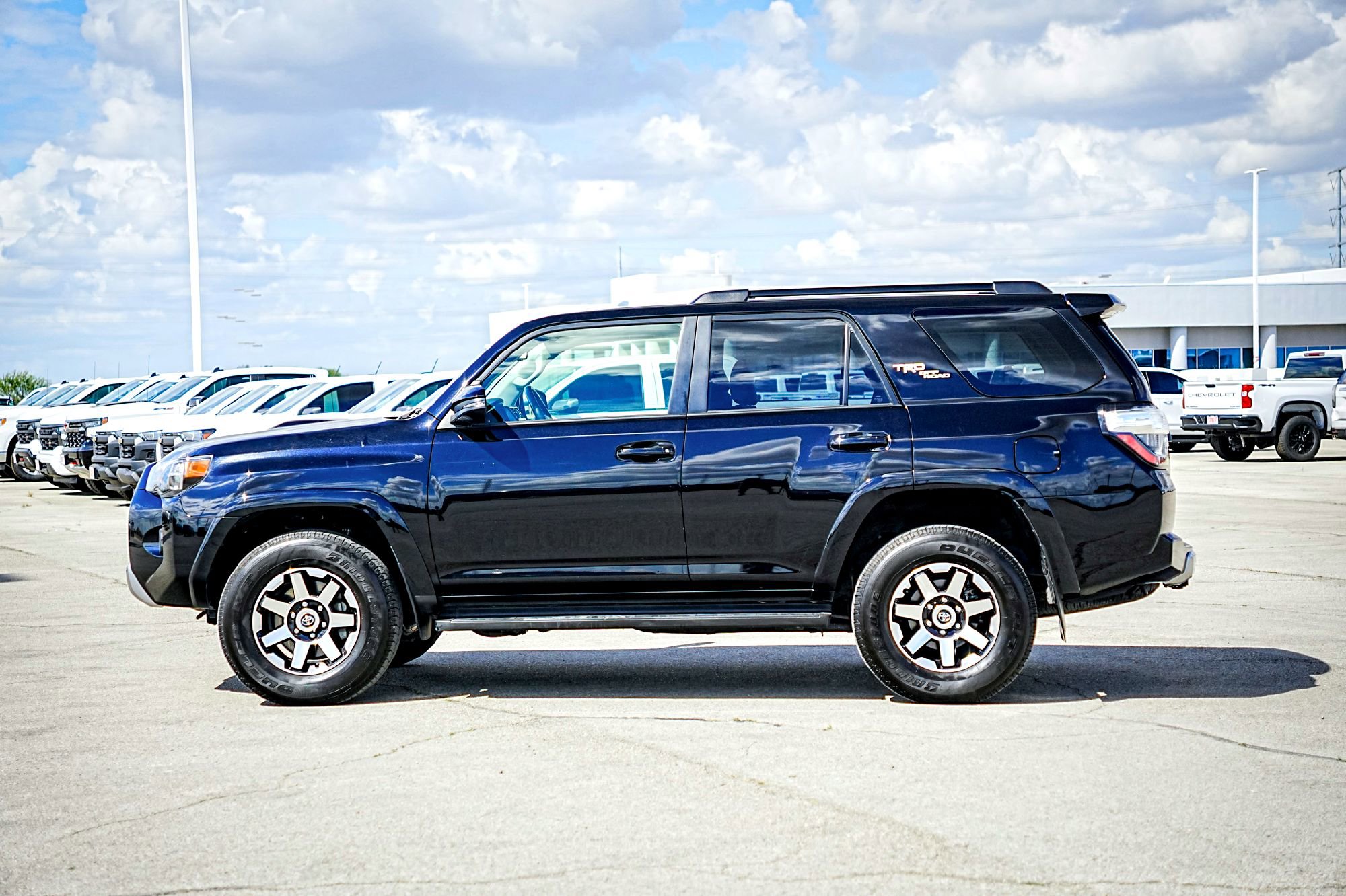 Used 2024 Toyota 4Runner TRD Off-Road Premium image 3