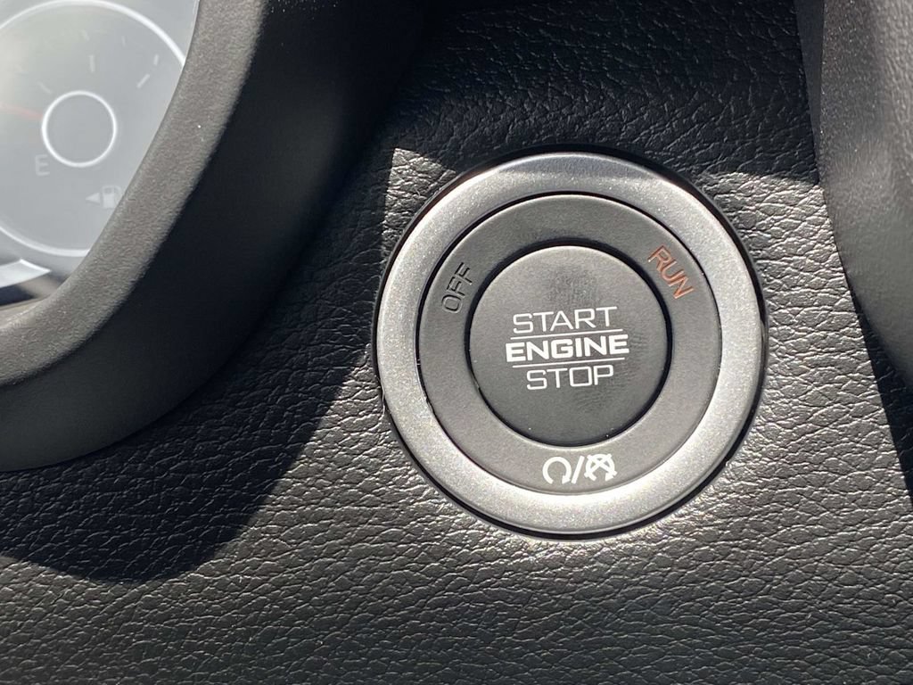 New 2026 RAM 1500 Express AWD/4WD image 25