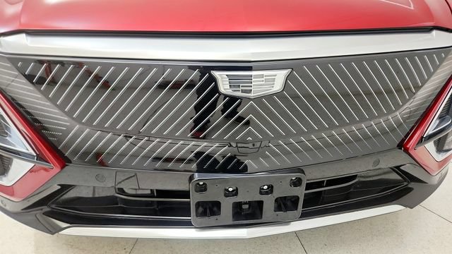 Used 2024 Cadillac Lyriq Tech w/ LPO, Floor Liner Package AWD/4WD image 23