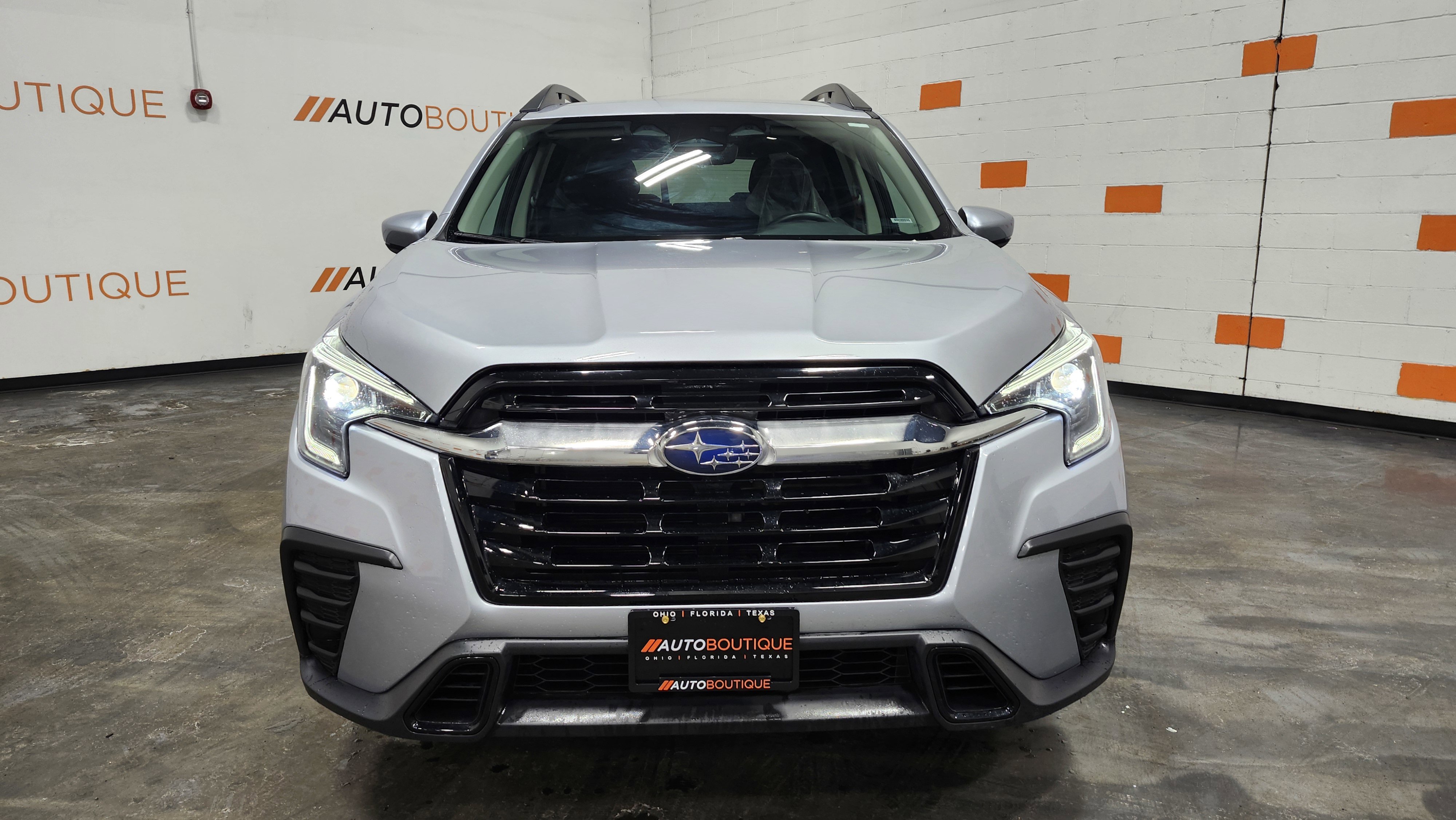 Used 2025 Subaru Ascent Premium image 10